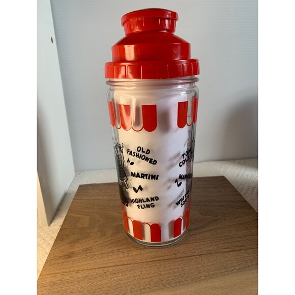 Vintage Hazel 3 Men Red Glass Cocktail Shaker with Plastic Lid 9.5 inch tall 194 - Picture 2 of 10